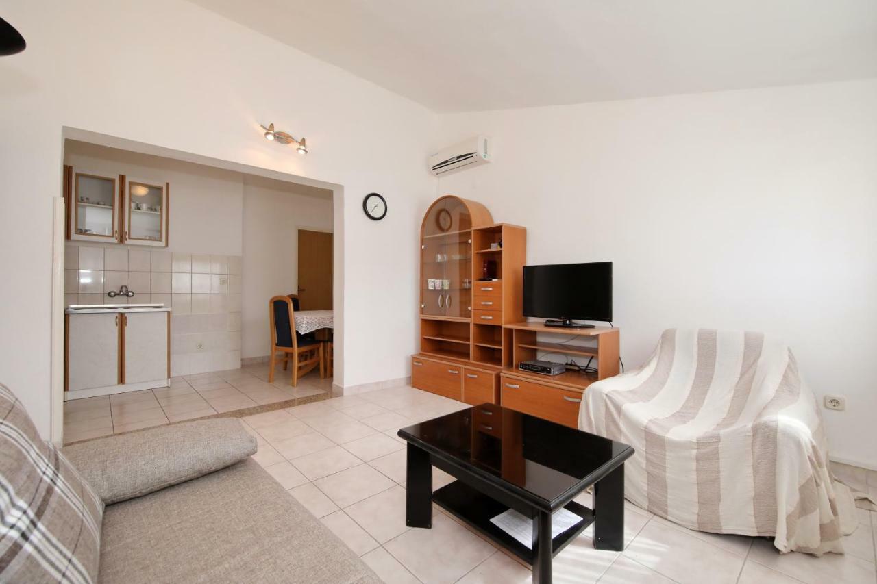 Apartment Marica Spadina Tisno Exterior photo